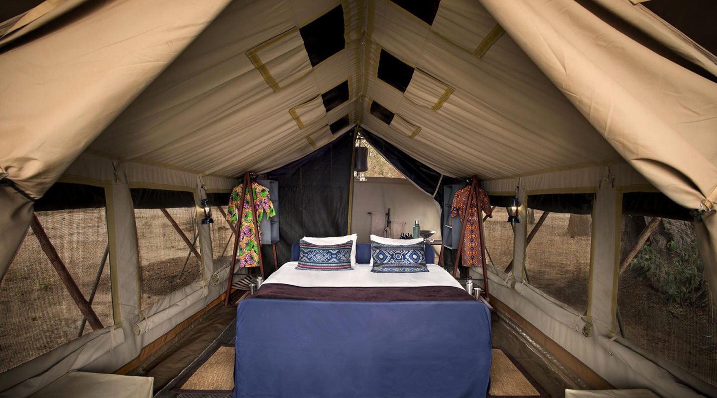 Bedroom at Zambezi Expeditions