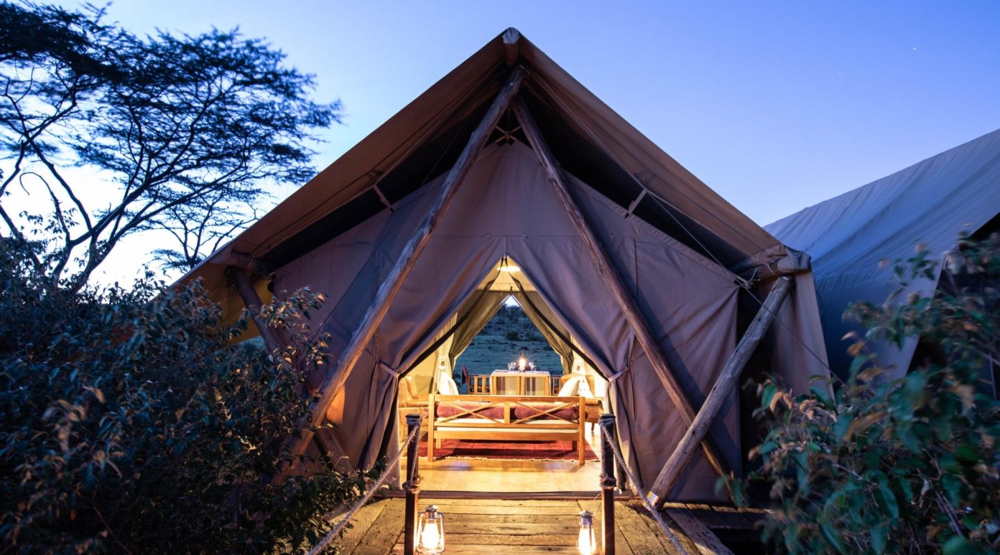 AF Kenya Mara Conservancies Mara Nyika Camp Bedroom Lounge and Deck